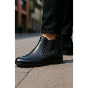 NWOT BONAFINI Shoes- Casual Men’s Size 6 Boots Black Leather/Fabric Brand New